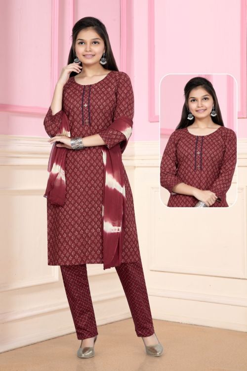 Vishakha 8141 Readymade Salwar Suit Catalog